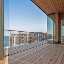 Installation de rideau de verre à c dans les alpes maritimes