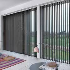 Installation de stores à bandes verticales sur mesure à cannes dans les alpes maritimes